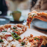 immagine pizza a casa